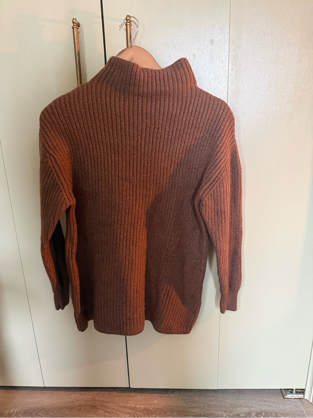 Wilfred Aritzia 100% Merino Wool Mock Neck Sweater Brown XS